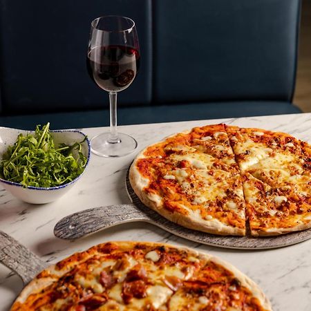 Leonardo Hotel Manchester Piccadilly 외부 사진