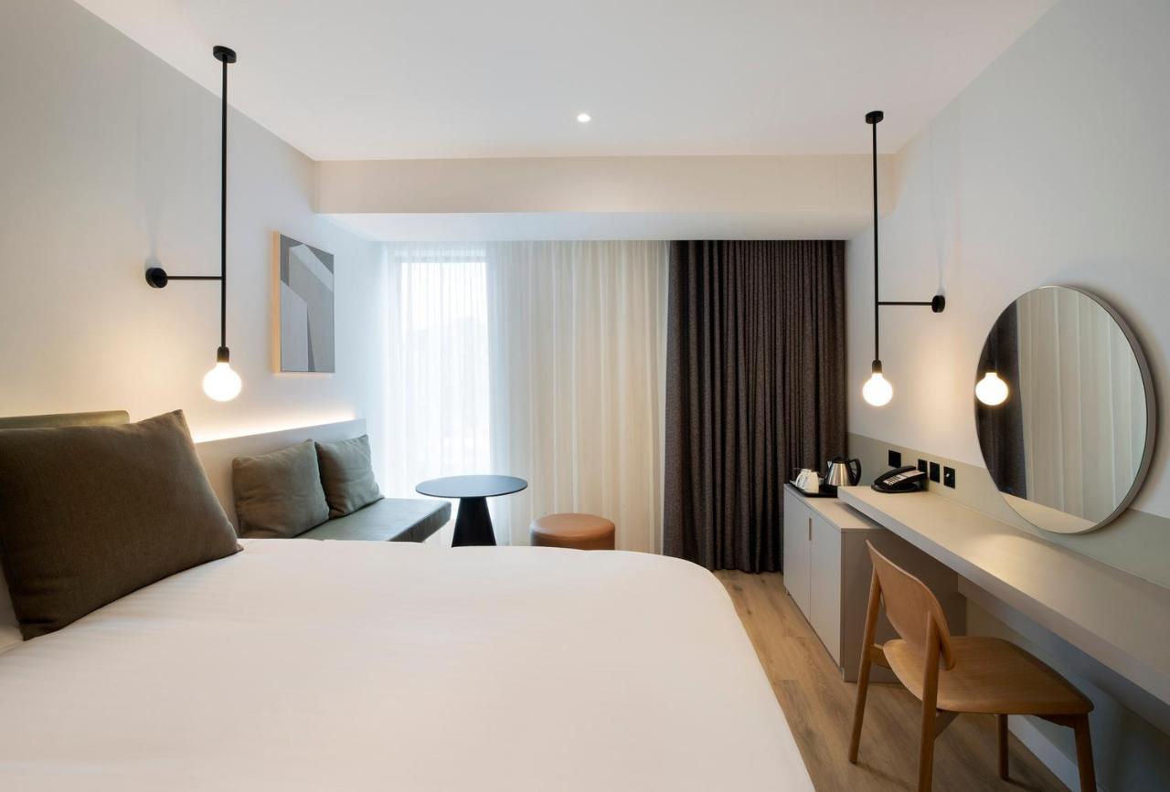 Leonardo Hotel Manchester Piccadilly 외부 사진
