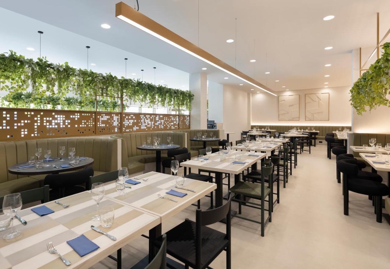Leonardo Hotel Manchester Piccadilly 외부 사진