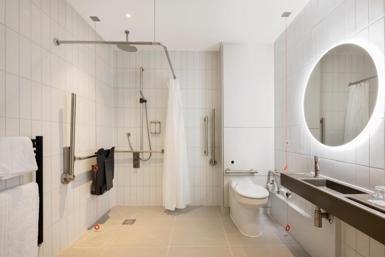 Leonardo Hotel Manchester Piccadilly 외부 사진